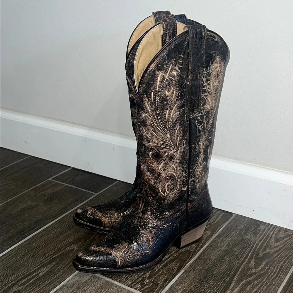 Brown Embroidered Heeled Boots NWT - Picture 1 of 9